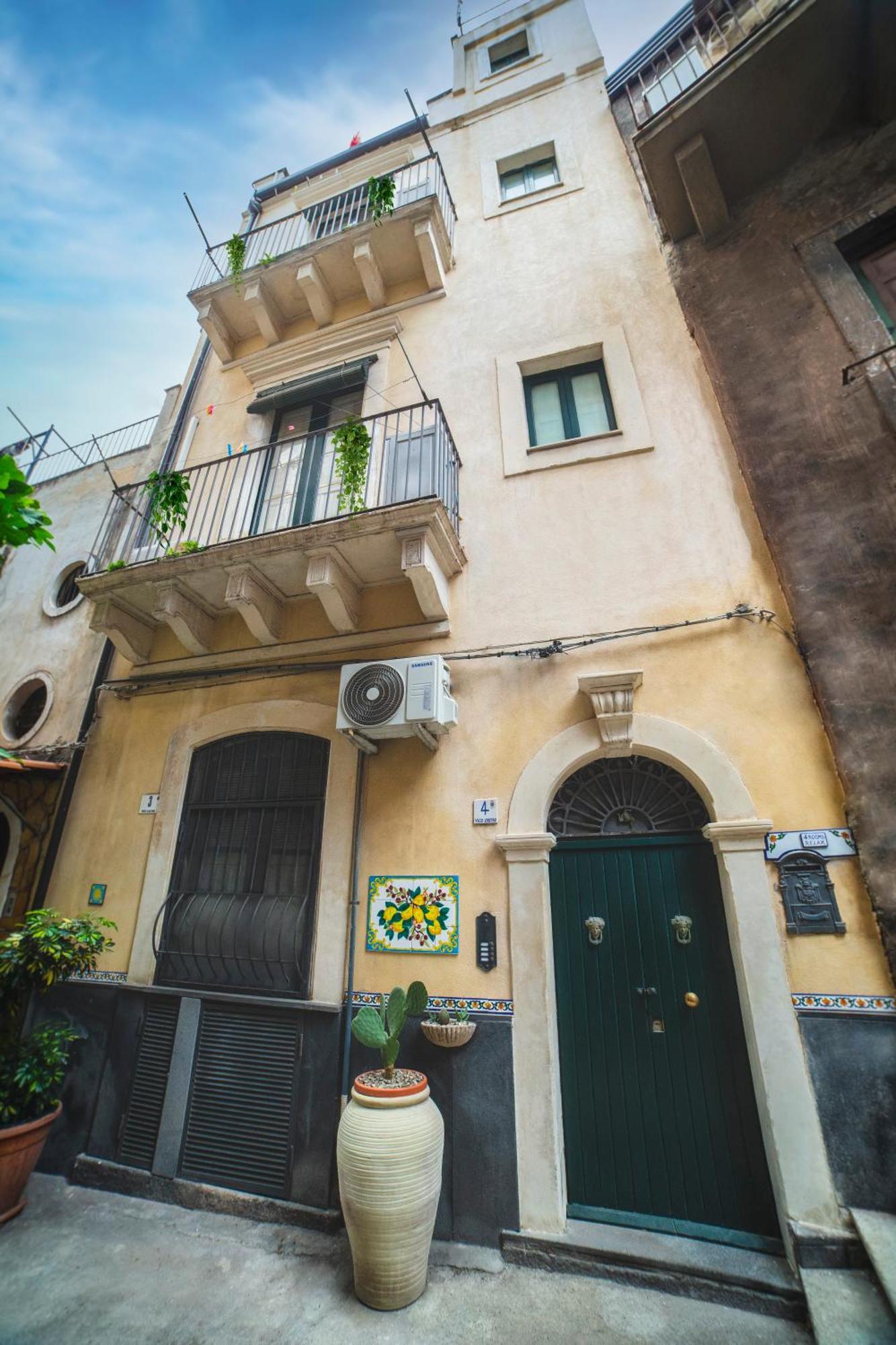 4roomsrelax * Catania